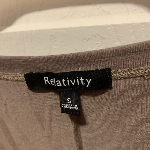 Relativity small brown long sleeve tunic - Picture 3 of 3